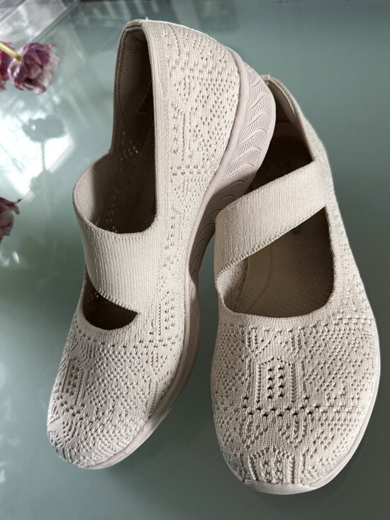Skechers Shoes - Skechers Up Lifted Shoes Women's tan comfort mesh slip-on loafer size 8,5